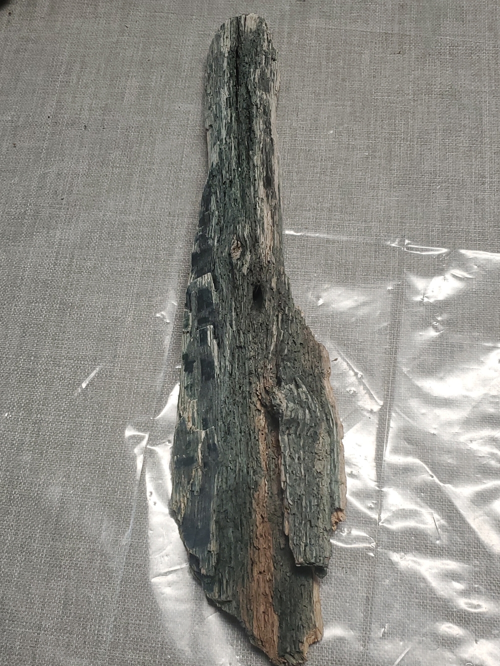 Natural-Style Reptile Bark Hide - Gray/Brown